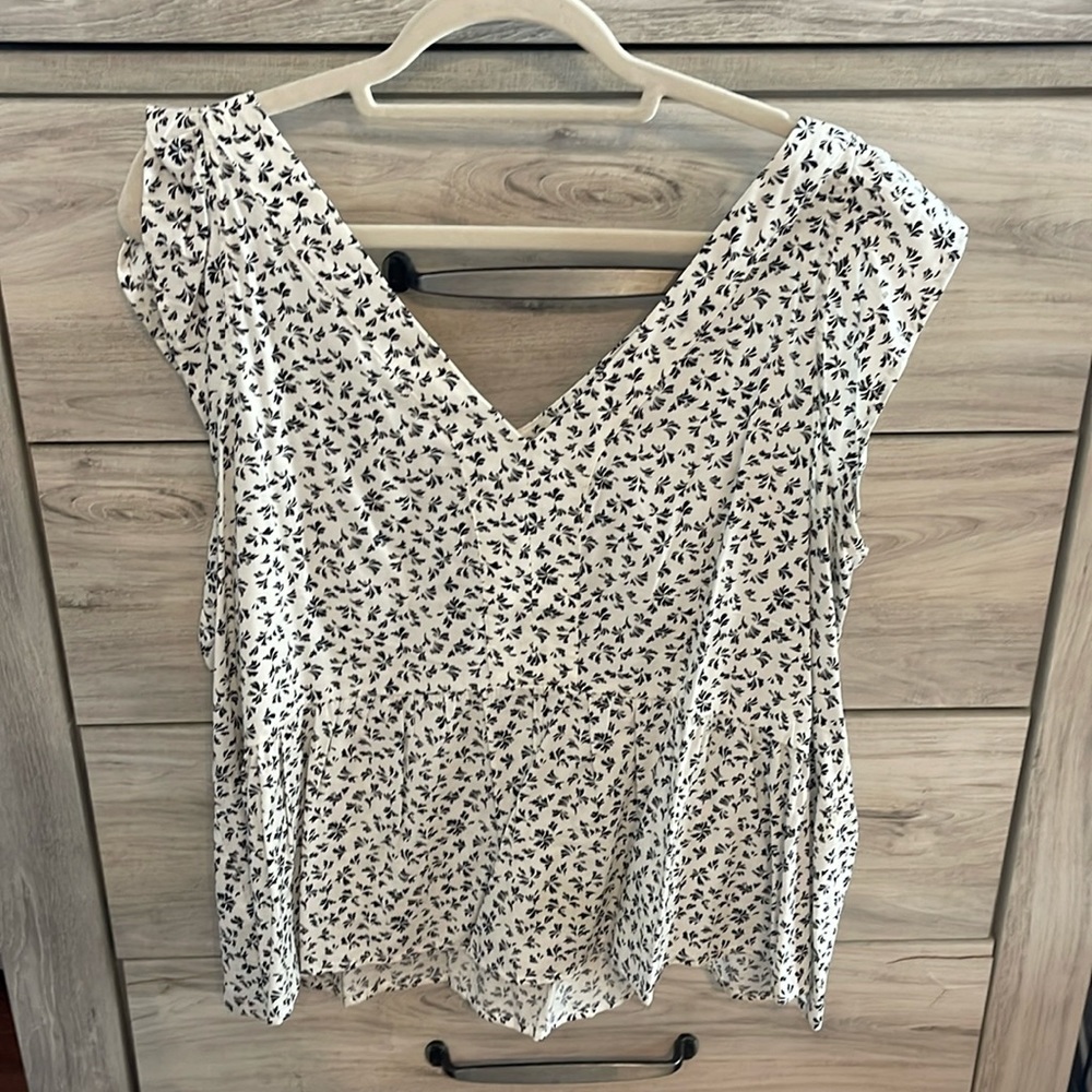 Loft Flutter sleeveless blouse